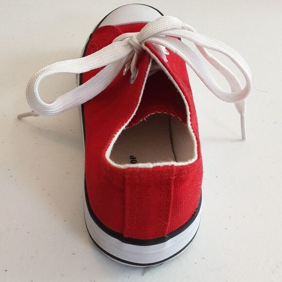 LUCKY TOPS Sneakers Unisex Rubber-Toed Low Tops Lace Up Size 2‎ - Picture 6 of 13